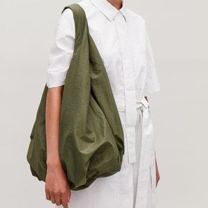 LIGHTWEIGHT TECHNICAL SHOPPER BAG (NEW)